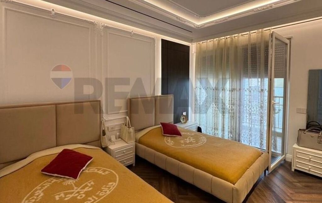 APARTMENT 4+1 +2 PARKING SPACES FOR SALE AT EURO 3D!! ID: 530171024-1029
