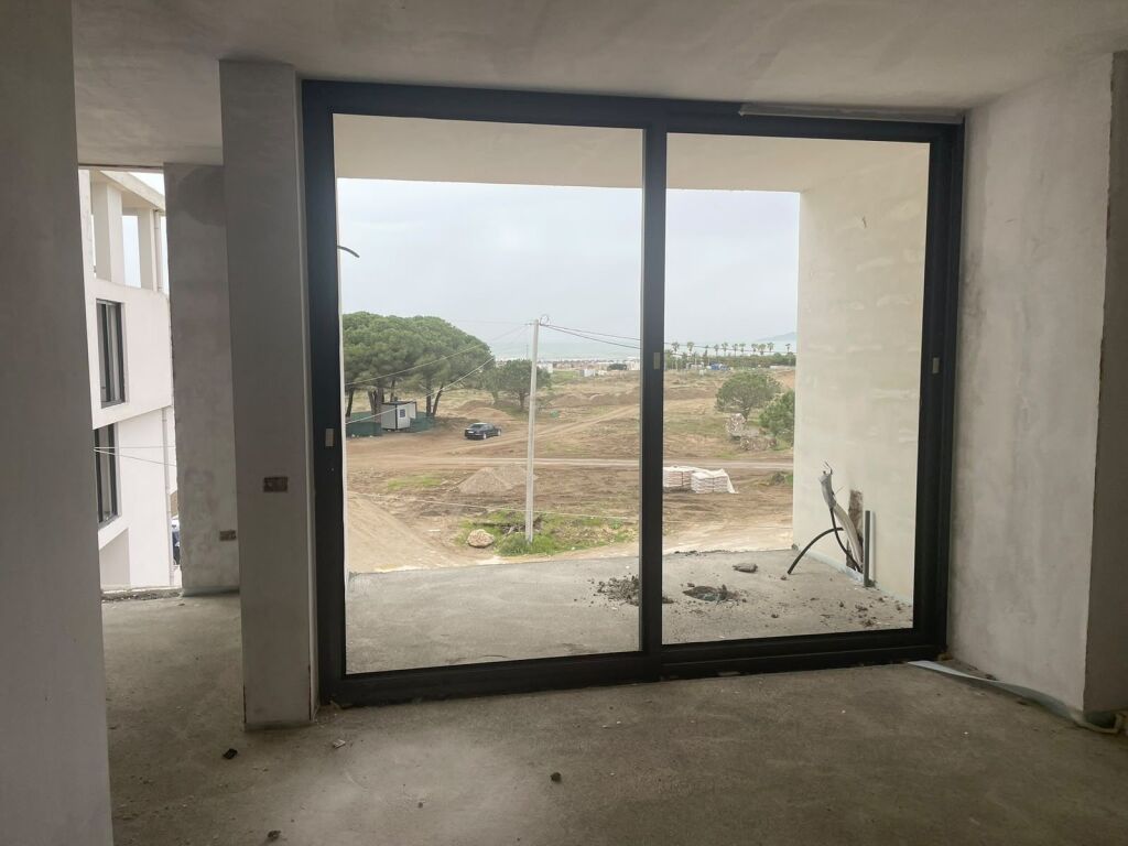 🏡 SHITET APARTAMENT 1+1 – PORTO LALZI MARINA 📍