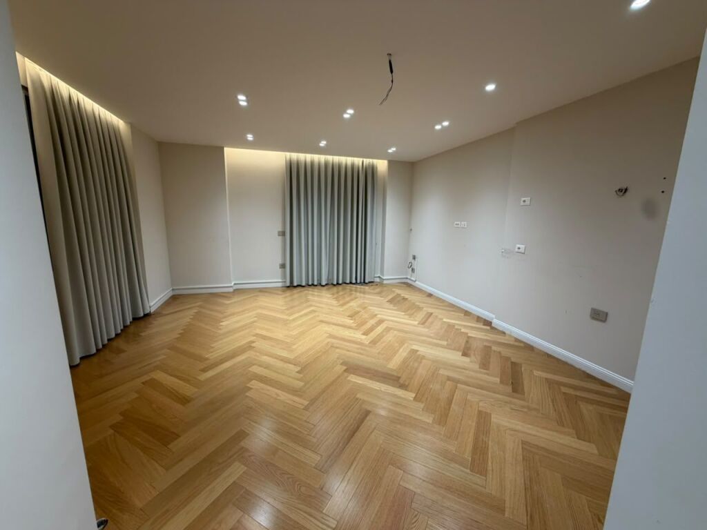 🏡 SHITET / JEPET ME QIRA – APARTAMENT 3+1 | ISH EKSPOZITA