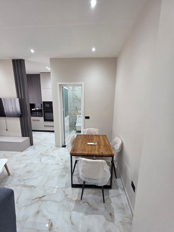 3 Apartments for Rent, also available for Airbnb – Zoological Garden, Mateo Complex 2,200 € /Month 200,000 Lek /Month