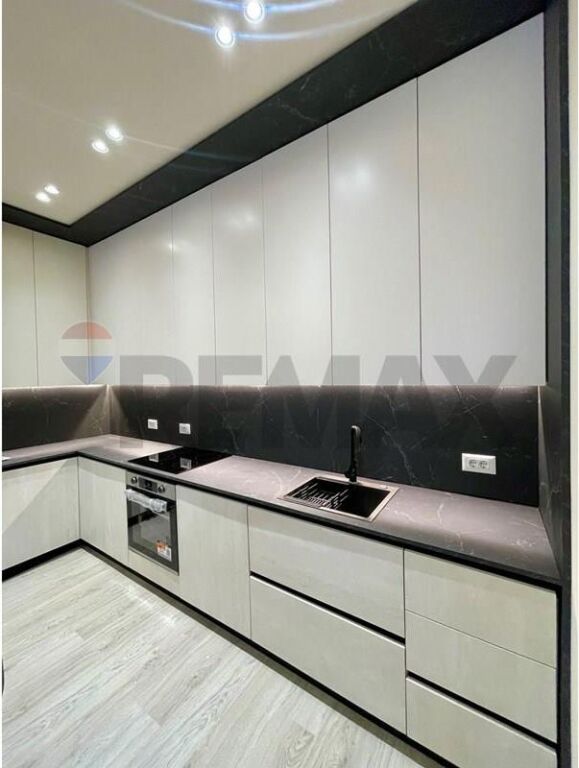 Apartament 2+1+2 tualete me qira -Kompleksi Delijorgji.