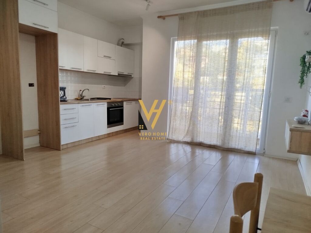 APPARTAMENTO 1+1+BLK IN AFFITTO A MISTO MAME 35.000 LEKE
