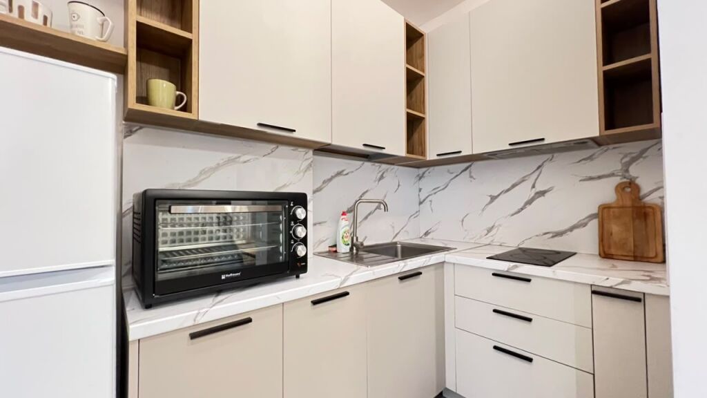APPARTAMENTO 2+1 IN AFFITTO – PAZARI I RI, TIRANA