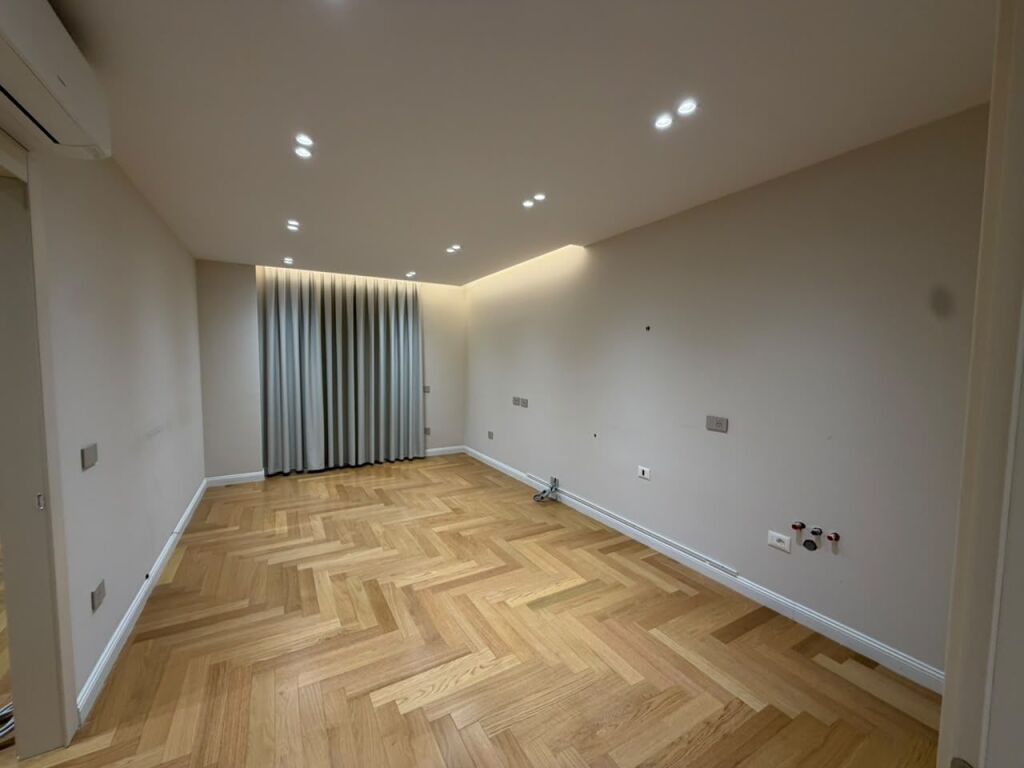 🏡 SHITET / JEPET ME QIRA – APARTAMENT 3+1 | ISH EKSPOZITA
