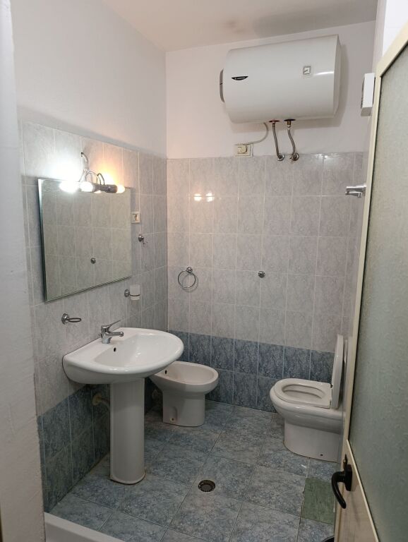 Affitto | Apartament 1 + 1 | Rruga Fortuzi | 600 €/mese