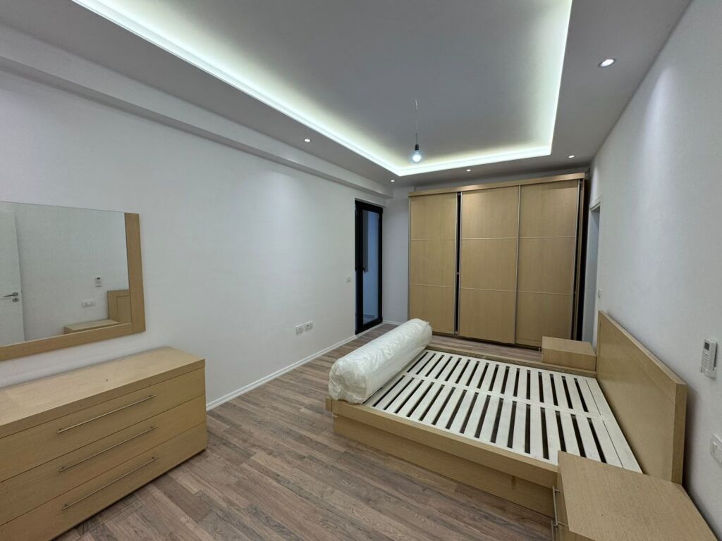 Apartment 2+1+parking for rent in Astir at the Urban Gate Complex. 65000 lek