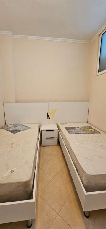 SHITET APARTAMENT 2+1+BLK NE GOLEM 165.000 EURO
