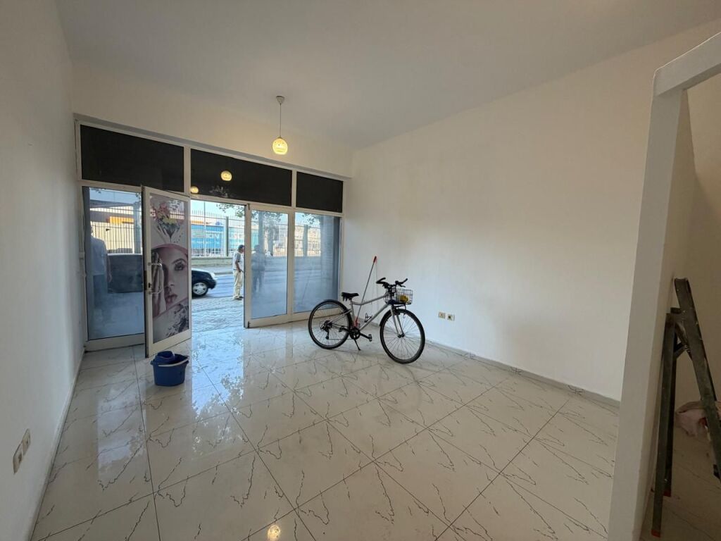 Business premises for rent