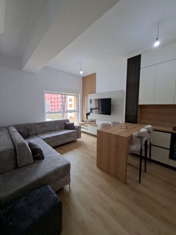 APARTAMENT ME QERA 1+1 ALI DEMI 50.000 LEKE FH-92625