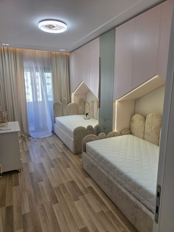 APARTAMENT ME QERA 2+1 ASTIR 120.000 LEKE FH-92702