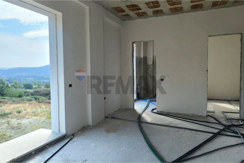 Villa for sale Lake Farka.