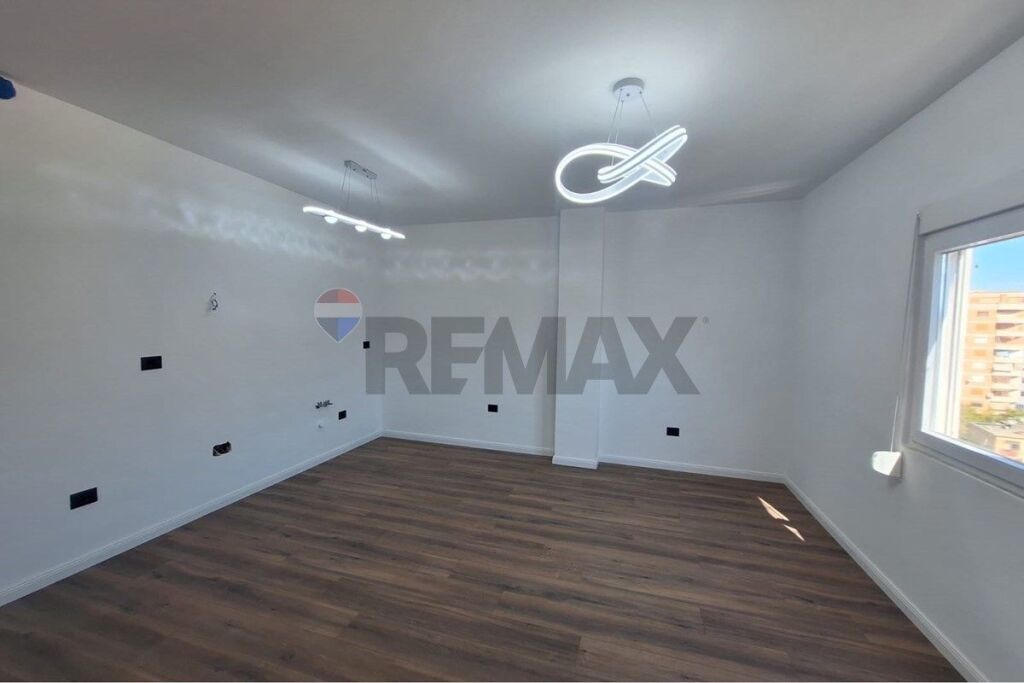 Apartament - Për Shitje - Rruga Haxhi Hysendalliu, Tiranë(ID: 530411003-983)