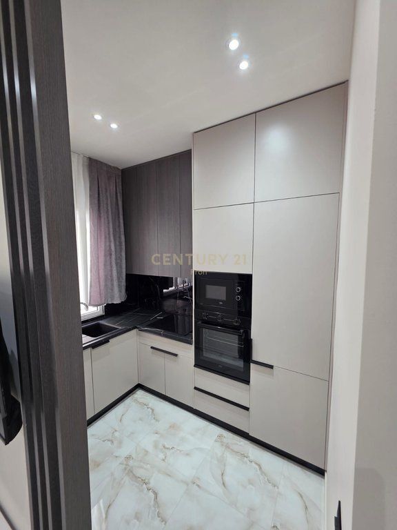 3 Apartments for Rent, also available for Airbnb – Zoological Garden, Mateo Complex 2,200 € /Month 200,000 Lek /Month