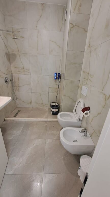 Jepet Me Qera Apartament 2+1+1 Ballkon