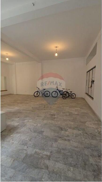 Zyrë - Për Qira - Rruga e Durrësit, Tiranë(ID: 530481001-1110)