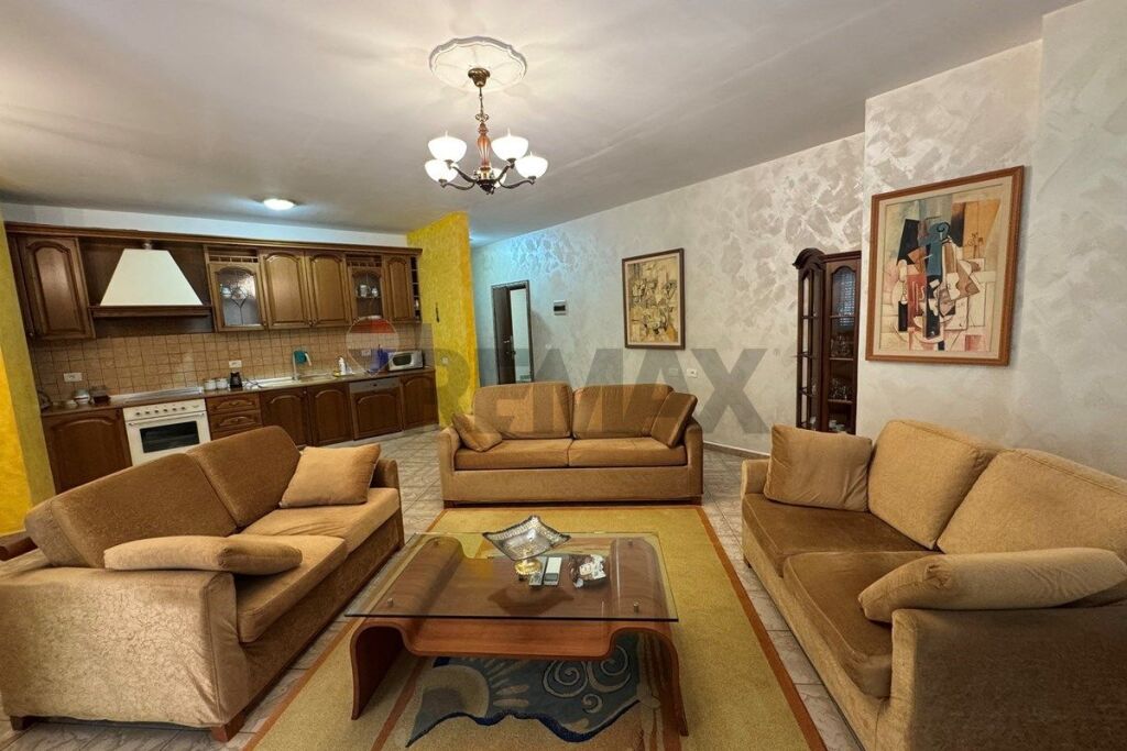 Apartament 2+1+2 | Liqeni i Tiranes
