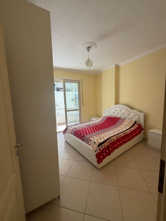 For rent apartment 2+1 rrota kuqe plazh