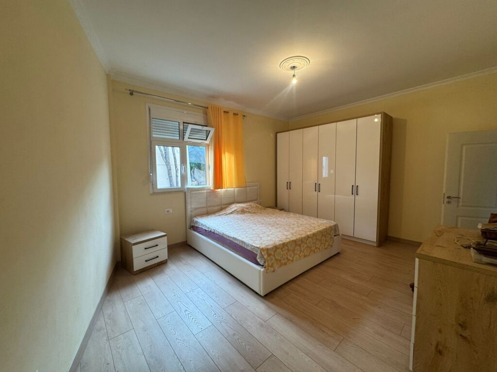 🏡 **JEPET ME QIRA PJESË VILE 2+1+2