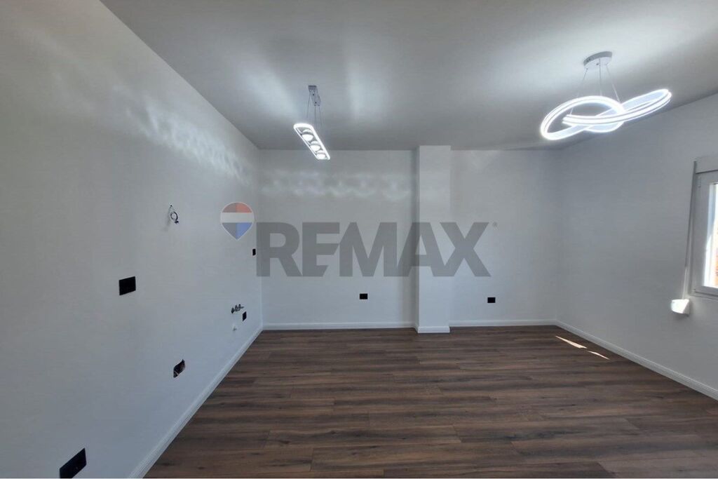 Apartament 2+1 në shitje Mine Peza