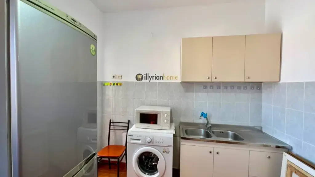 Rent, Apartment 2+1 "Red School", Tirana.