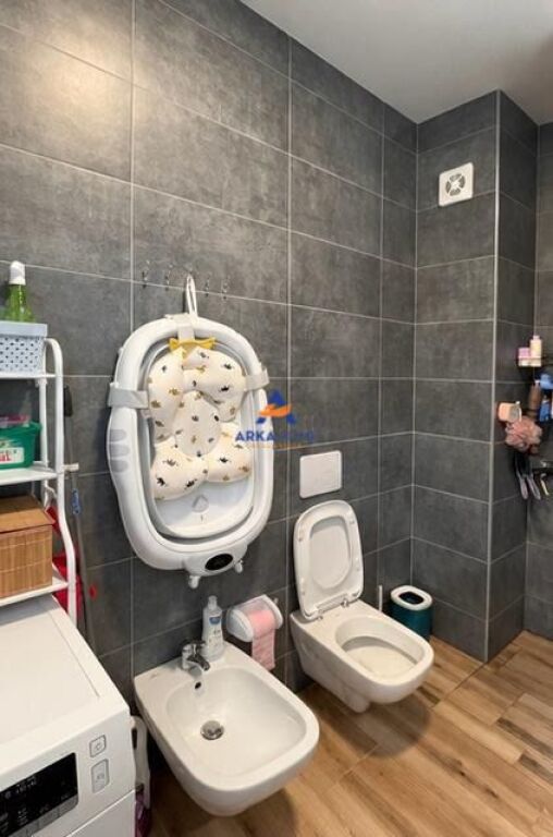 SHITET APARTAMENT 1+1 "OASIS RESIDENCE, UNAZA E RE" 16.900.000 LEKE