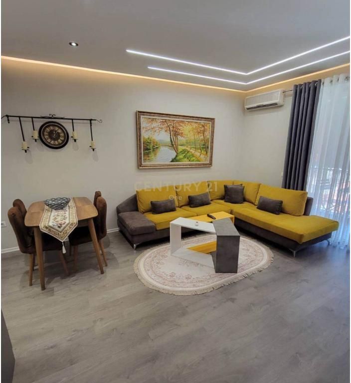 Appartamento 2+1 in affitto Complesso ASL 850 € /Mese 80.000 Lek /Mese