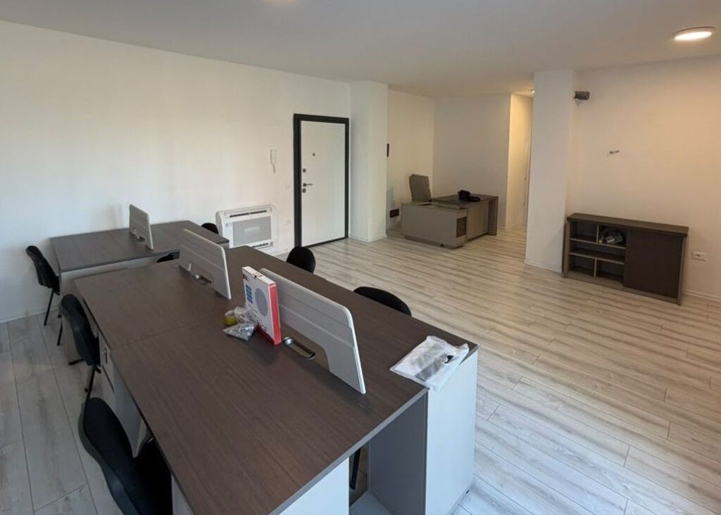 📌 UFFICIO IN AFFITTO – NUOVO BOULEVARD