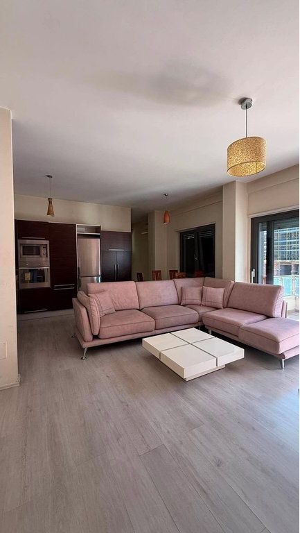 RING CENTER, APARTAMENT 1+1 PËR SHITJE 265,000 €