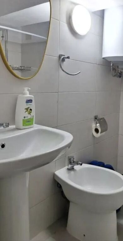 APARTAMENT 1+1 30,000 LEKE SPITALI AMERIKAN 2