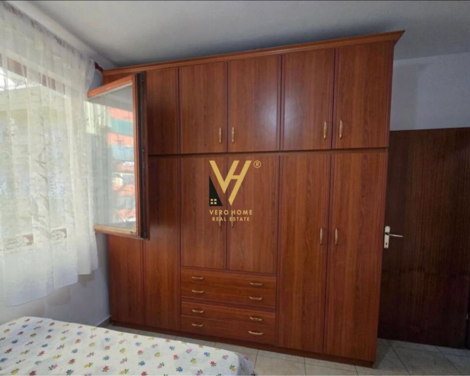 JEPET APARTAMENT 1+1+BLK ME QIRA TE BLVD ZOGU I 55.000 LEKE