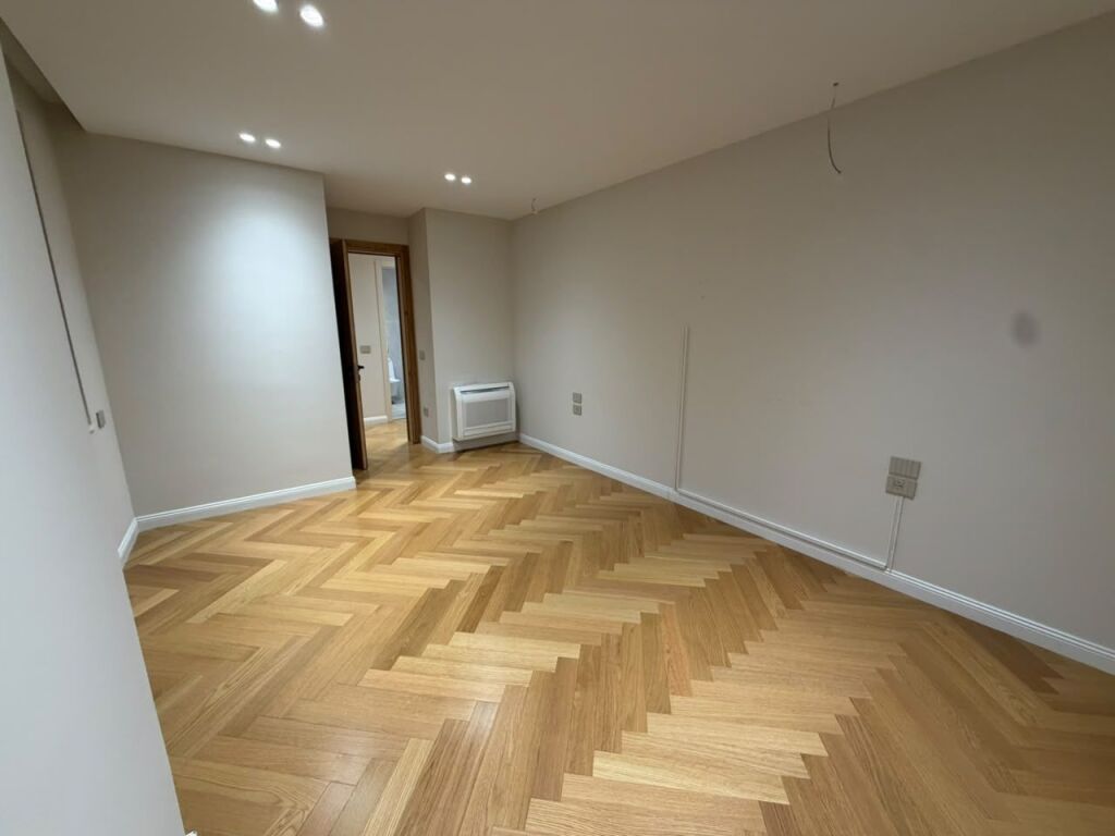 🏡 SHITET / JEPET ME QIRA – APARTAMENT 3+1 | ISH EKSPOZITA