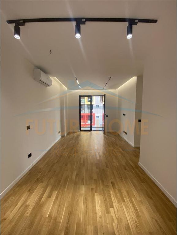 Qera,Apartament 2+1,Bosh, Ambjent për Zyrë, Rezidenca Future Home.