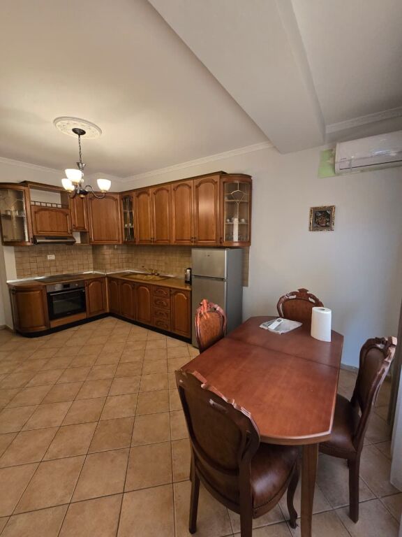 🏡 JEPET ME QIRA | APARTAMENT 2+1+2 – KOMUNA E PARISIT