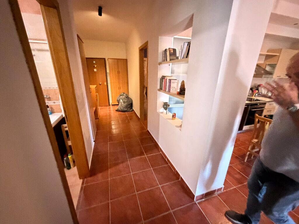 Qera apartament 2+1  Rruga Islam Alla  myslym shyr cmimi 700 eueo