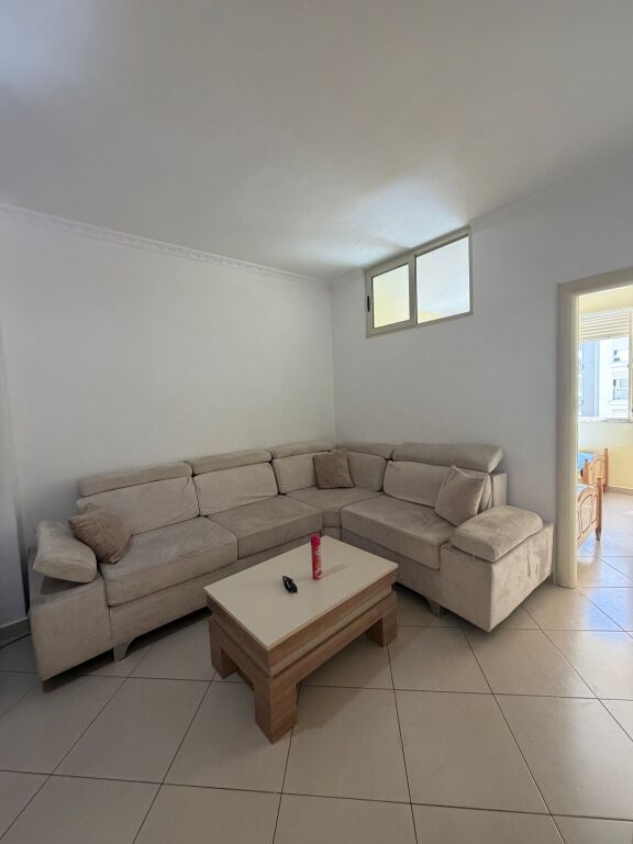For rent apartment 2+1 rrota kuqe plazh