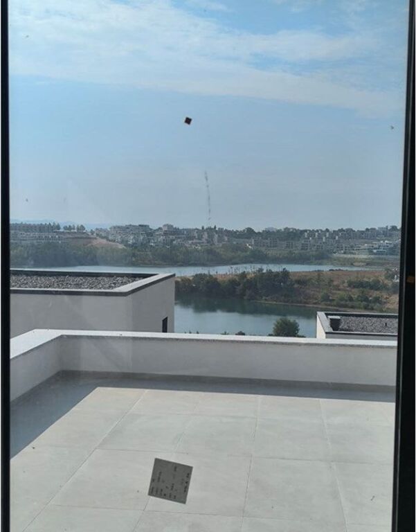 Villa for sale Lake Farka.