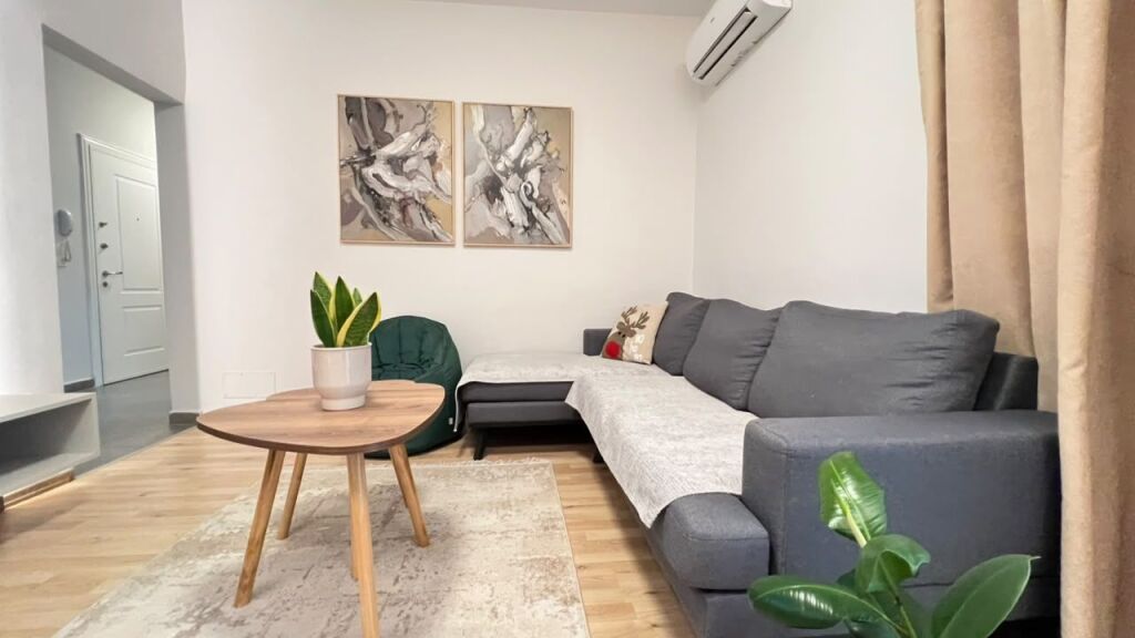 APPARTAMENTO 2+1 IN AFFITTO – PAZARI I RI, TIRANA
