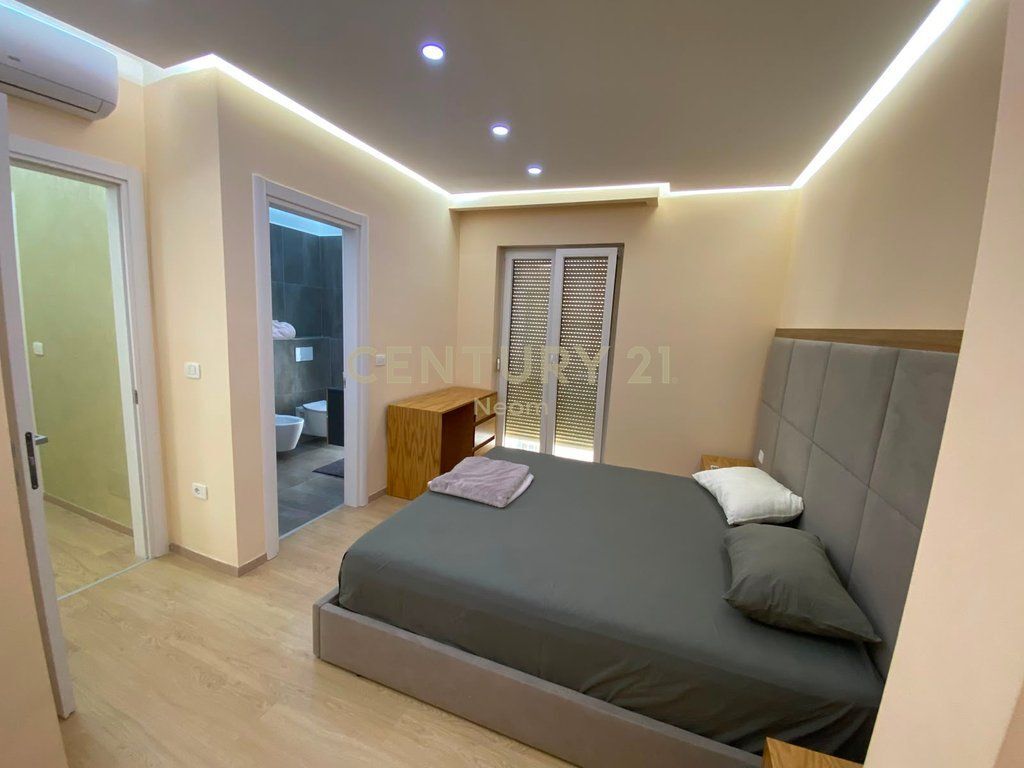 Jepet me Qira Apartament 2+1+2 tek Rezidenca Park Life 1,200 € /Muaj