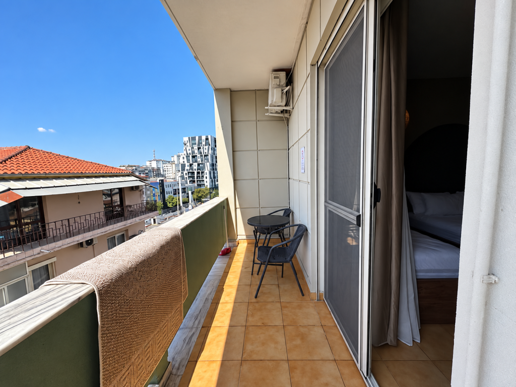 For sale, Apartment 1+1, Barrikadave Street, Tirana