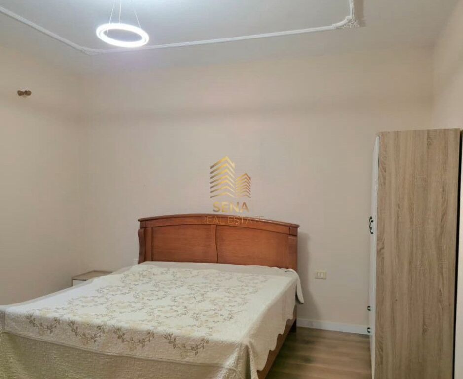 Qira, Hyrje private, 3+1+3+2Blk, Fusha e Aviacionit, 75,000 Lek/muaj