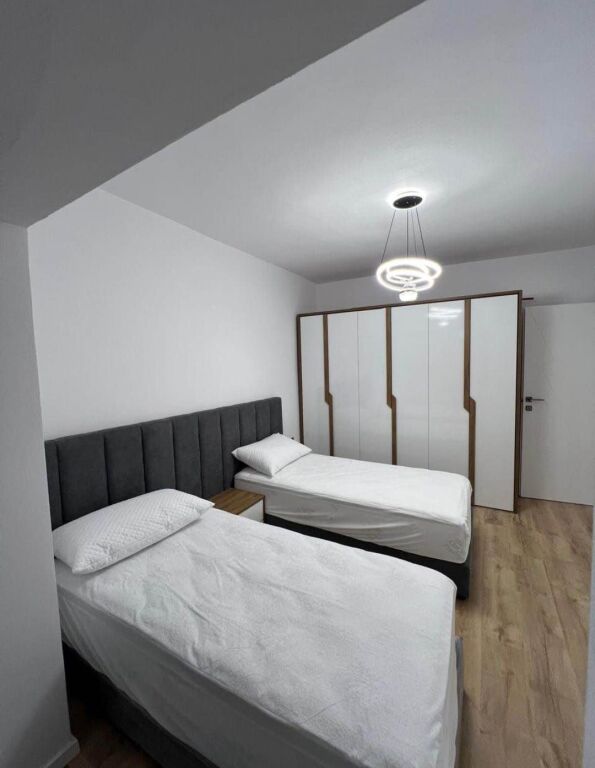 🏠 **APARTAMENT 2+1 ME QIRA | 21 DHJETORI**