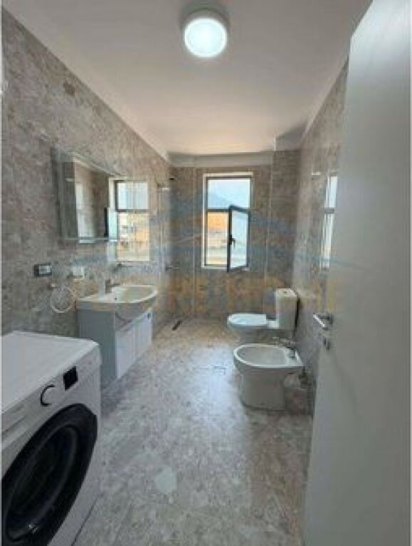 Qera, Apartament 2+1+2,Unaza e Re, Tiranë