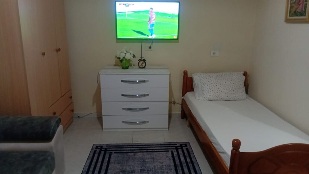 Studio apartment for rent