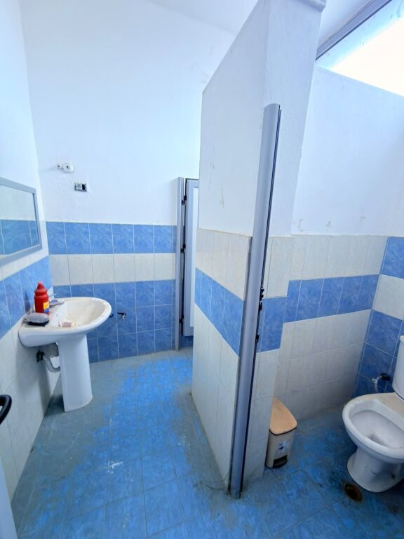 JEPET ME QERA KAPANON NE ZONEN E SHKOZETIT, DURRES