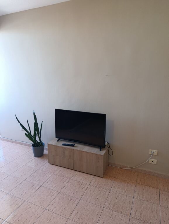 Affitto | Apartament 1 + 1 | Rruga Fortuzi | 600 €/mese