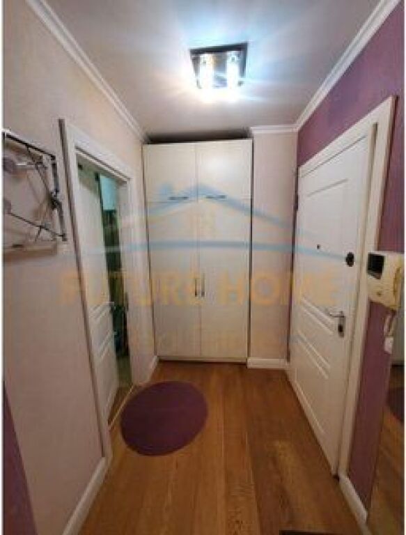 Qera, Apartament 2+1+2 , Tek Mozaiku , 21 Dhjetori/ALF74031