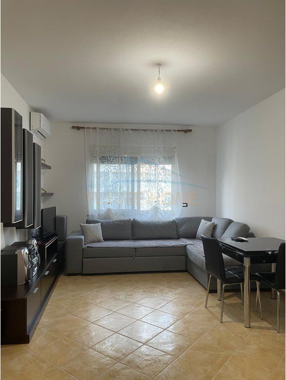 Affitto, Appartamento 1+1, Ruota Rossa, Durrës 500 €