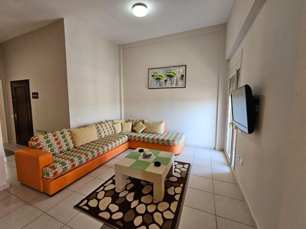 APARTAMENT PER SHITJE NE GOLEM 2+1+2
