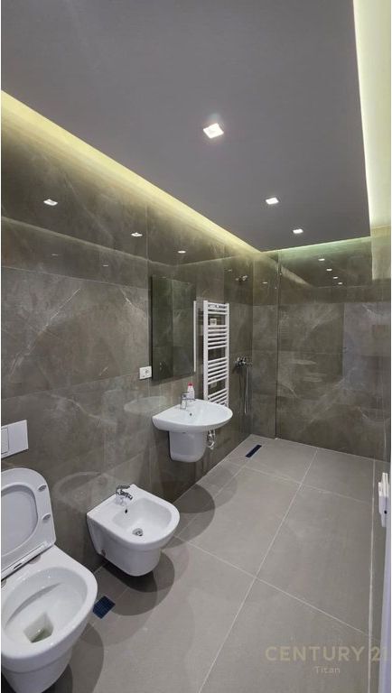 Apartament Modern 2+1+2 per qira - Paralel Living Residence, Don Bosko 800 € /Muaj