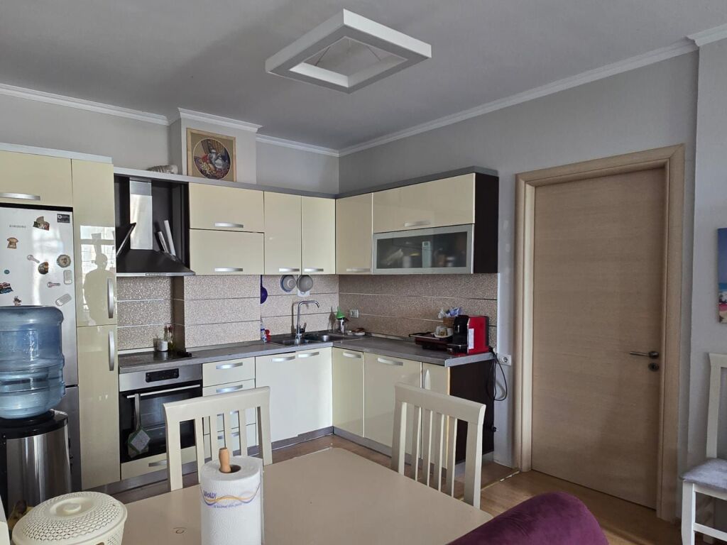 Okazion !Apartament 2+1 per shitje ne Fresk !